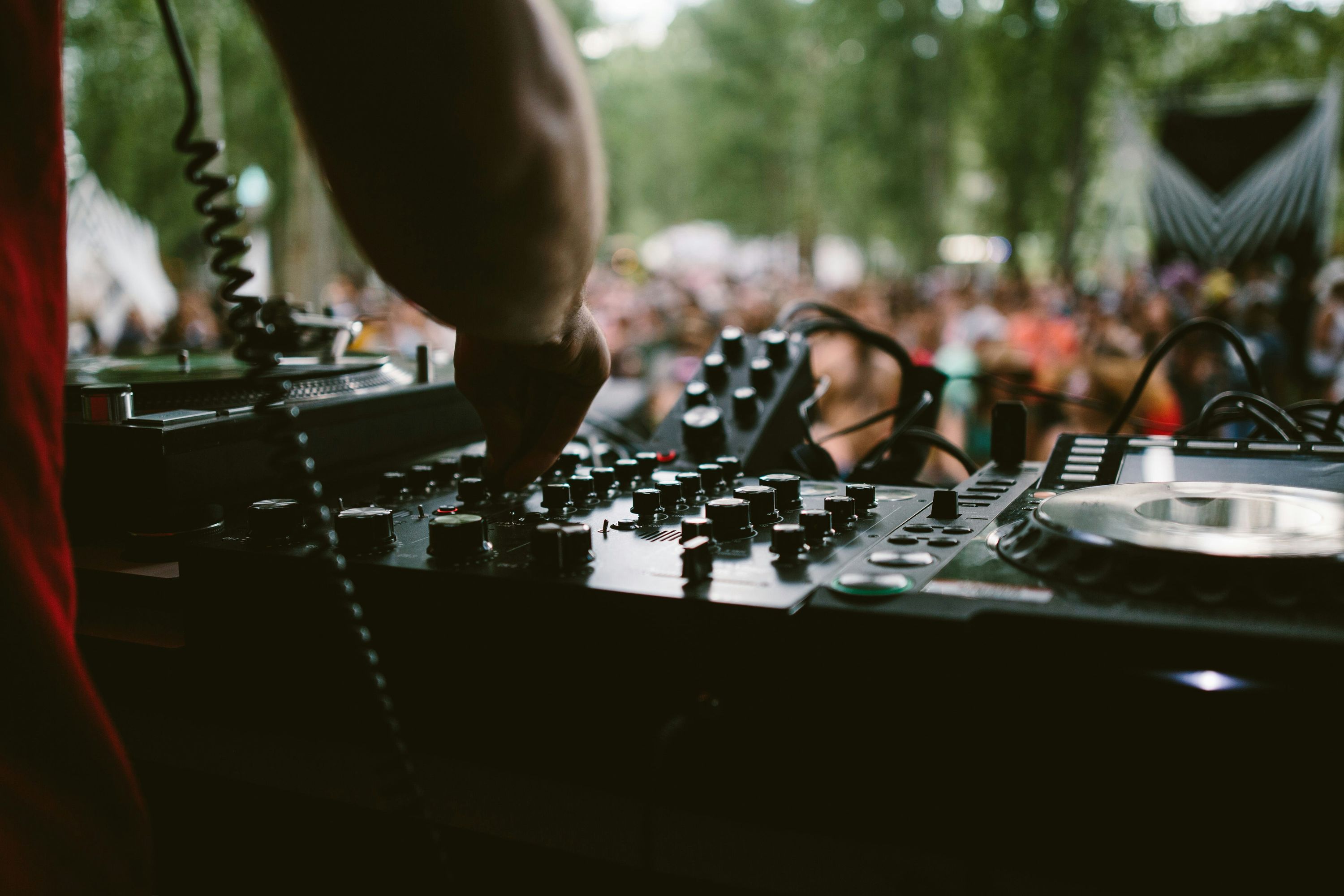 michael-benz-_NIaM1gEsfU-unsplash